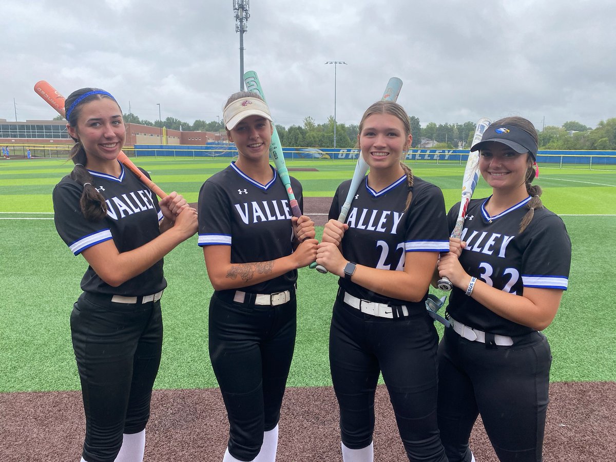 Grain Valley News (@grainvalleynews) on Twitter photo Four swings, one inning, history made: eagles hit home run cycle
grainvalleynews.com/news/four-swin…
Story and photo by Bill Althaus, Grain Valley News <a href="/AlthausEJC/">Bill Althaus</a> Four swings, one inning, history made: eagles hit home run cycle
grainvalleynews.com/news/four-swin…
Story and photo by Bill Althaus, Grain Valley News <a href="/AlthausEJC/">Bill Althaus</a>