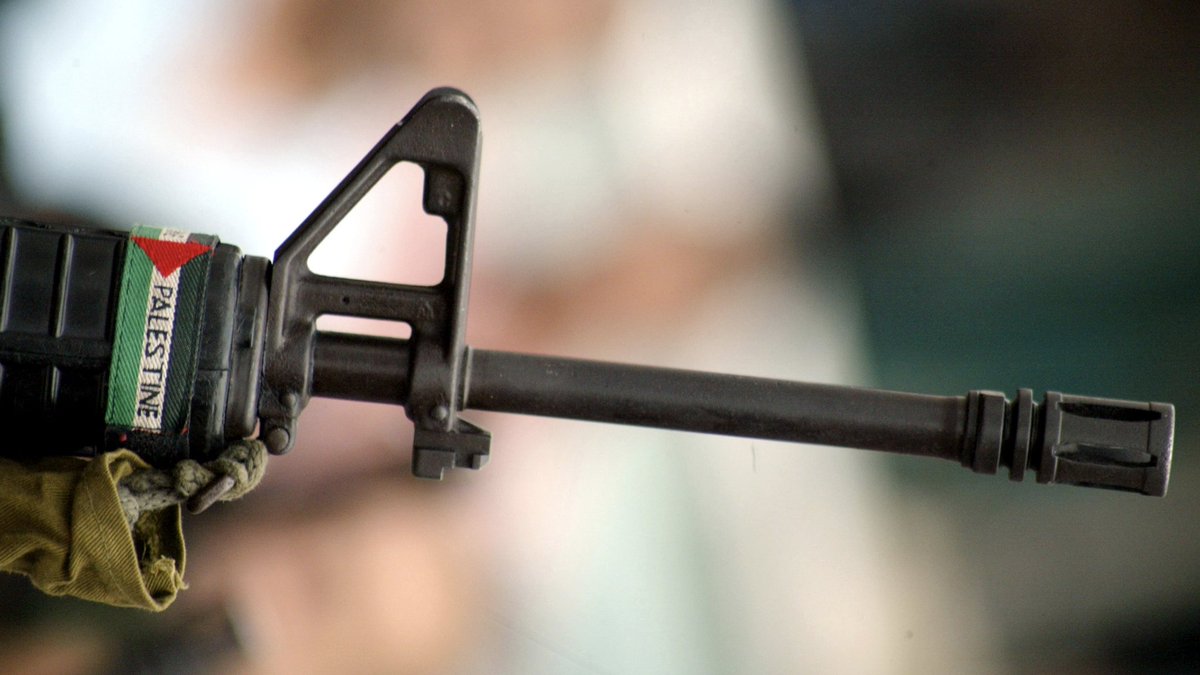 Menyampaikan 2SS sebagai total bullshit tanpa memaparkan poin-poin yang menjadi concern utama kalian untuk menentangnya, ini hanya akan memancing debat liar <a href="/barengwarga/">Bareng Warga - #BebaskanKawanKami</a> . Kemarin saya sudah menyampaikan apa saja yang bisa diperbaiki oleh Presiden Prabowo, tapi titik beratnya-