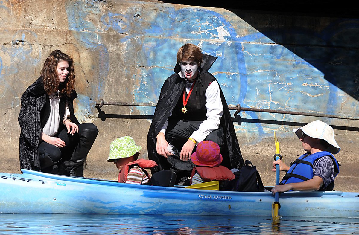 We need volunteers for the annual Trick or Treat on the River event at Gallup Park. Help make this event memorable. Sign up today: vhub.at/TOT <a href="/A2GOV/">City of Ann Arbor</a> <a href="/CTNAnnArbor/">CTN Ann Arbor</a>  <a href="/A2Give365/">GIVE 365 Volunteer Program | Ann Arbor Parks</a>