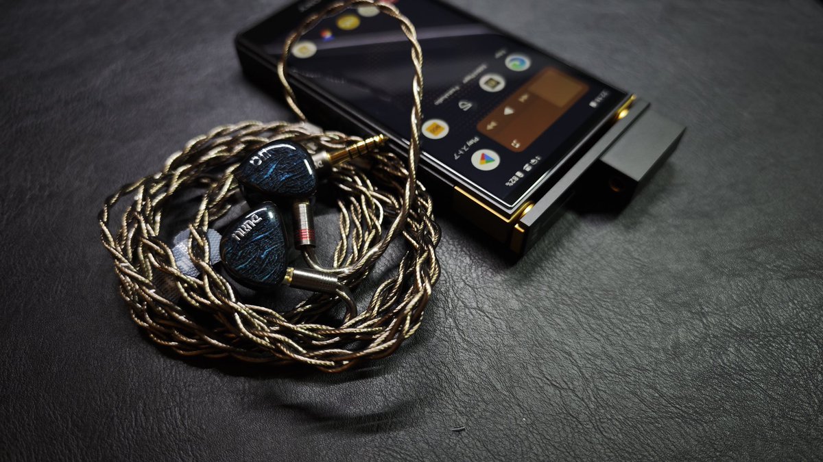 と、いうことで、ざぁっと聴いた感じ ddHiFi DJ44S700の有無の差ですが