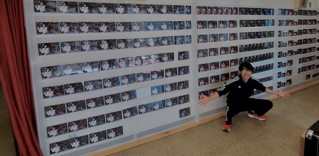 #奥様な魔女
無事に初日の幕が上がりました！！
ご来場くださった皆様本当にありがとうございます🙇
明日も19時からお待ちしております！！