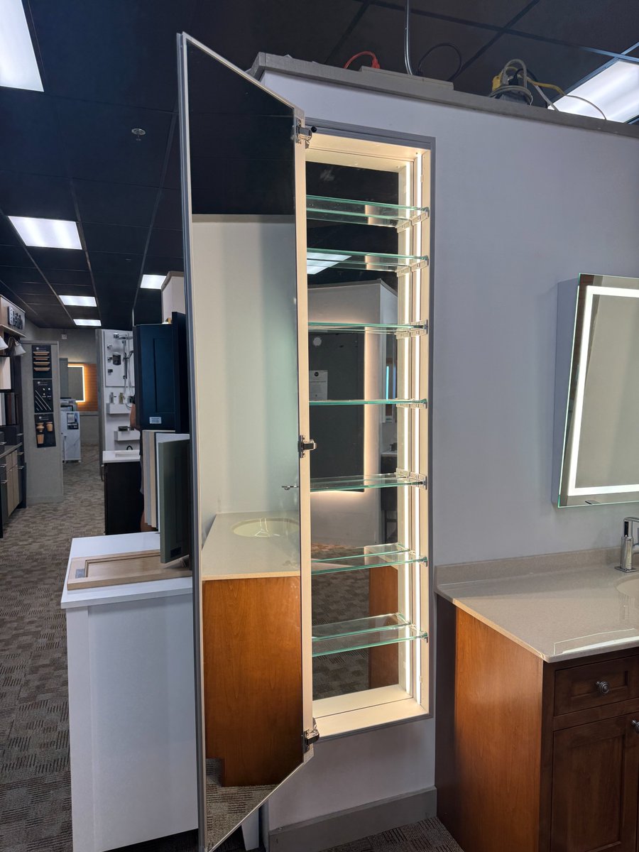 SofiaCabinets's tweet image. Sleek. Spacious. Seamless. Shown is our #Colossus Collection of medicine cabinets, #frameless single door in a polished edge with optional interior #lighting. As seen at Oasis Showrooms by @aprsupply in Newark, #DE! #madeintheusa