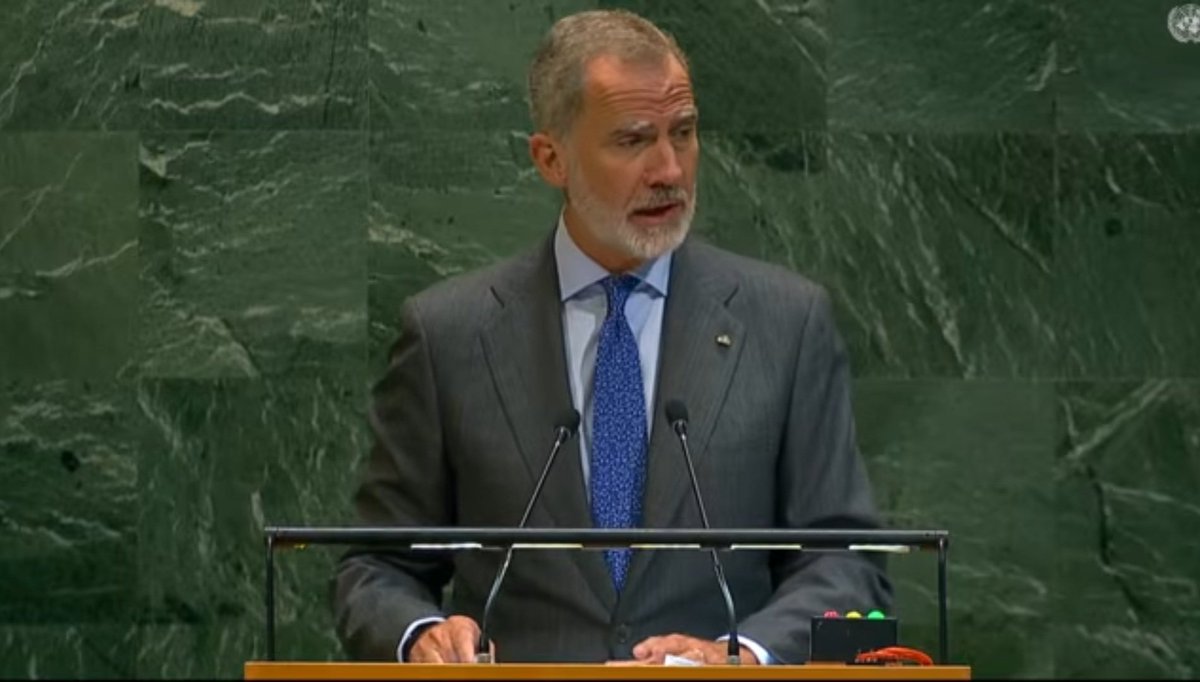 Escuchemos a un verdadero Jefe de Estado: youtube.com/live/fxn_RVZgS…