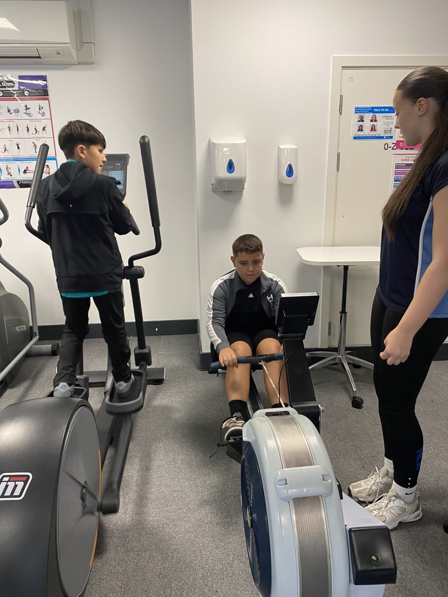 HighfieldLA's tweet photo. Team PE enjoyed welcoming our primary friends to Open Evening last night. Here are Nevaeh, Darci, and Sian in action! They supported our guests as they explored our fitness suite! #ChooseToLead #Shine #BeYourBest https://t.co/LuygosPJmZ
