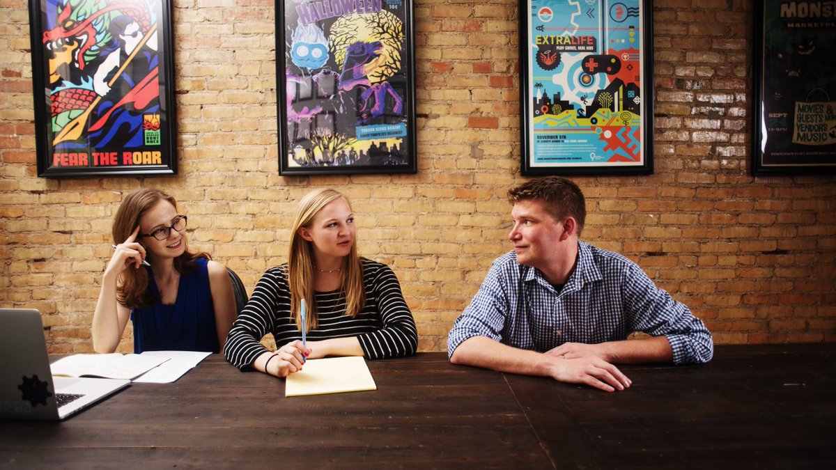 Design isn’t about pixels. It’s about people. The real challenge is listening, building trust, and turning gut reactions into strategy. Decode personalities, anchor feedback in goals, and build stronger partnerships. Read more: linkedin.com/pulse/between-…