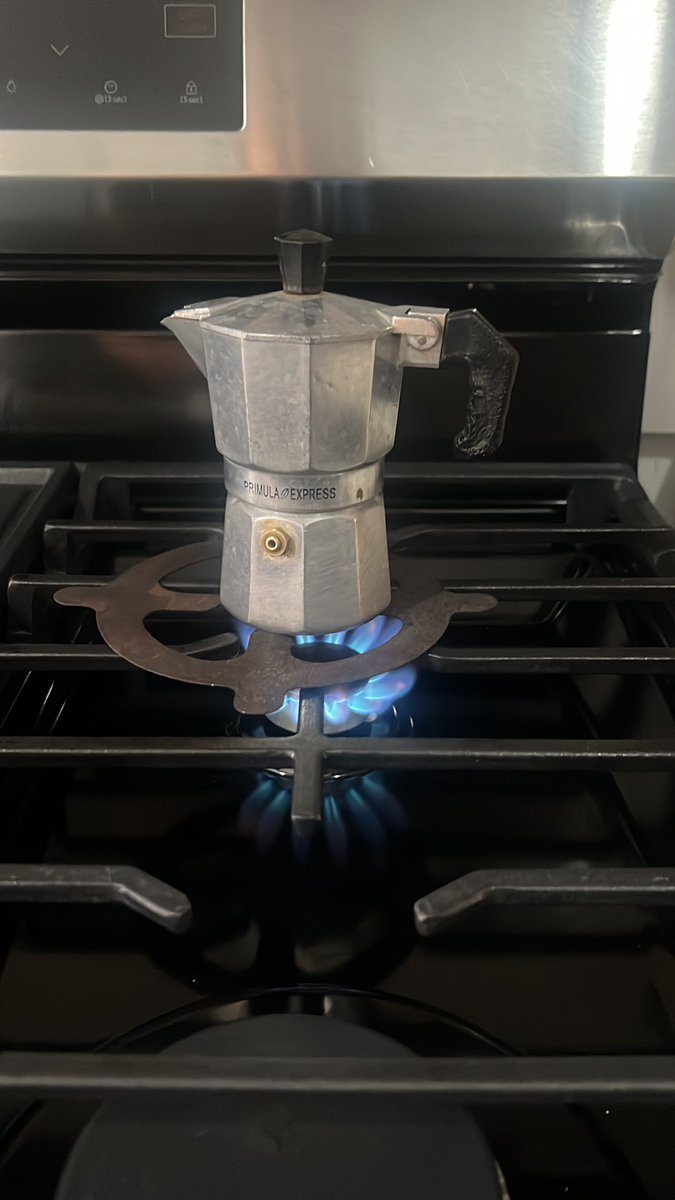 Waiting on coffeeee lets’s gooo!!!