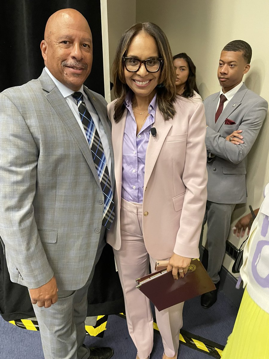 CSUDHPrezParham's tweet image. Honored to join Congresswoman @lateefahsimon and Congresswoman @sydneykamlager at the Congressional Black Caucus Foundation Annual Legislative Conference. Grateful for these conversations driving progress in tech, culture, and economic empowerment.