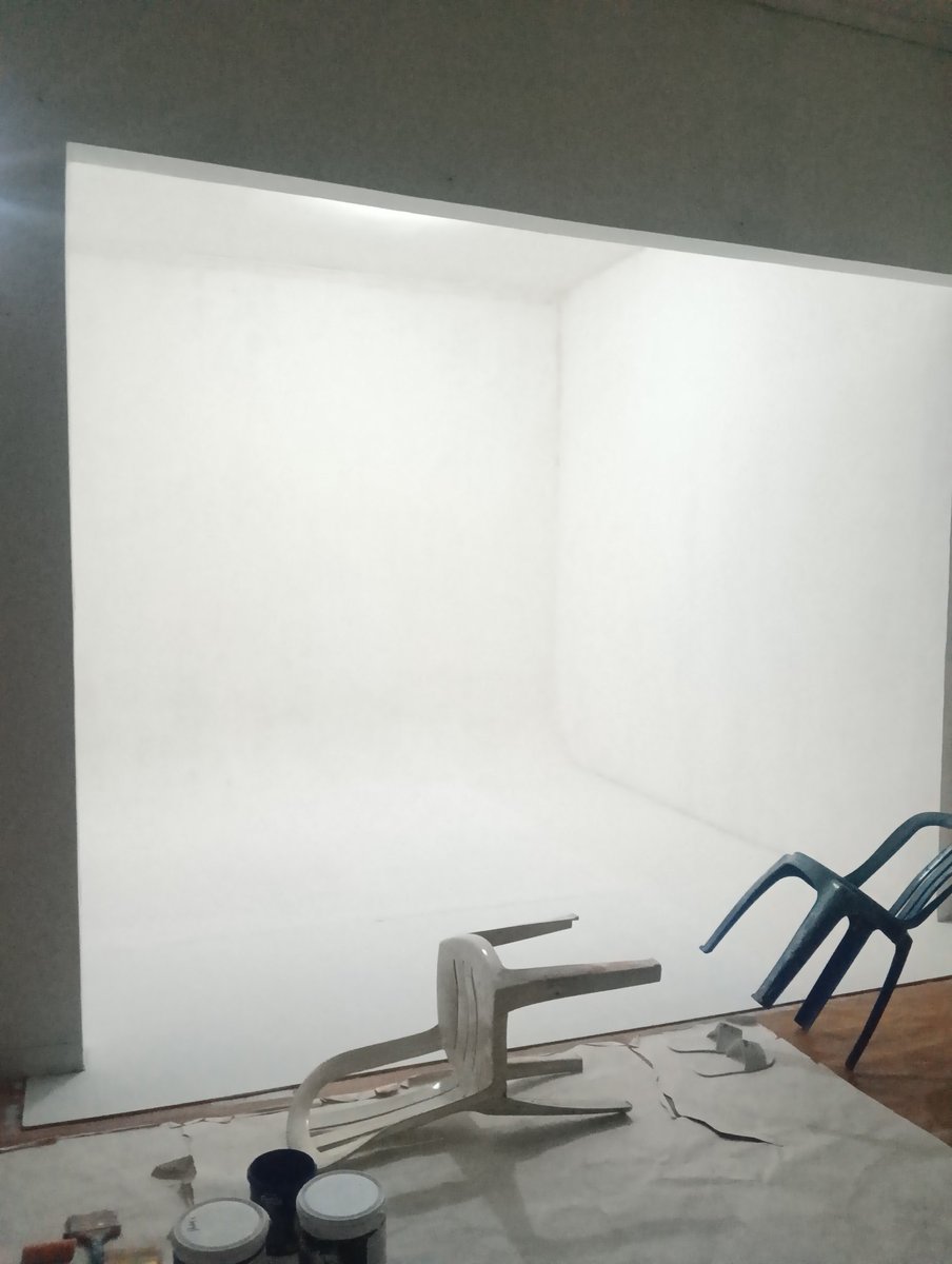 Comingsoon, Studio 3 lante dua called WHITE HOUZE ✨