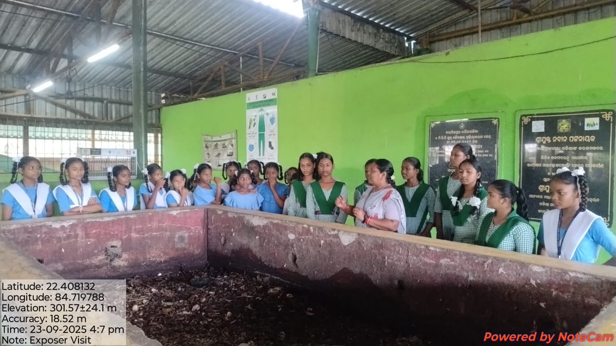 *Swachhta Hi Seva -2025 campaign under the theme "Swachhotsav"*  
Day 7 activities - Exposure Visit Organisation  among School Students  has been held at MCC/MRF Plant in respect of Birmitrapur Municipality. #SwachhataHiSeva #Swachhotsav <a href="/HUDDeptOdisha/">H & UD Dept</a> <a href="/sbmodisha/">SBMODISHA</a> <a href="/DMSundargarh/">Collector and DM, Sundargarh</a>