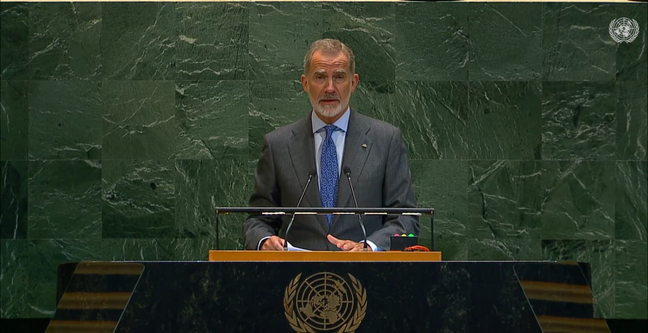 ملك إسبانيا  فيليب السادس خلال قمة الأمم المتحدة في نيويورك  (اكس)