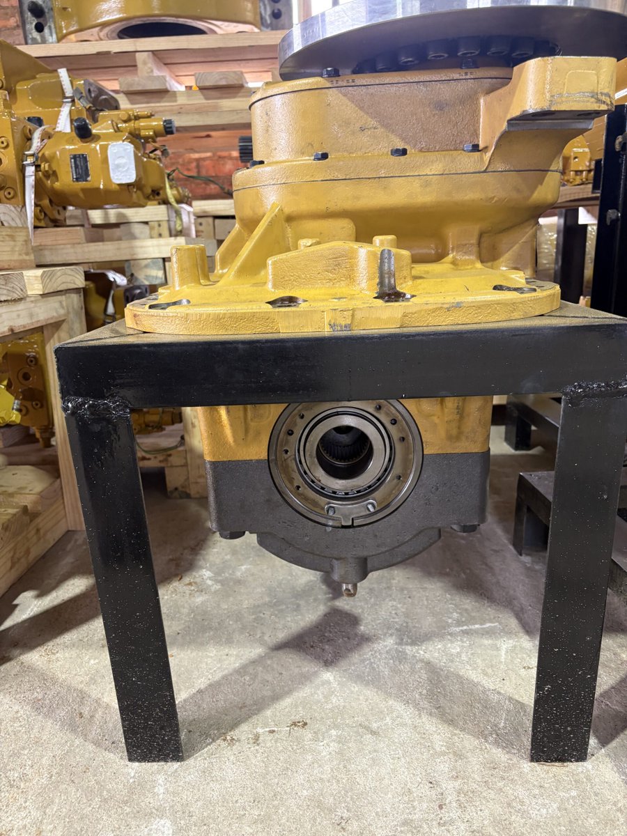 AfricaMachinery's tweet image. ⚙️ 𝗙𝗢𝗥 𝗦𝗔𝗟𝗘: 𝗖𝗔𝗧 𝟳𝟯𝟬𝗖 𝗗𝗶𝗳𝗳𝗲𝗿𝗲𝗻𝘁𝗶𝗮𝗹 𝗕𝗲𝘃𝗲𝗹 𝗚𝗲𝗮𝗿(𝟯𝟮𝟬-𝟭𝟭𝟭𝟭)

👤 𝗗𝗲𝘃𝗹𝗶𝗻Grix | 📍 Benoni, Gauteng | 📞 +𝟮𝟳 𝟴𝟮 𝟵𝟵𝟬 𝟮𝟴𝟵𝟯
🔗 machineryandequipment.co.za/ad/cat730c-dif…

#DumpTruck #ADTParts #Differential #AfricaMachinery #Caterpillar