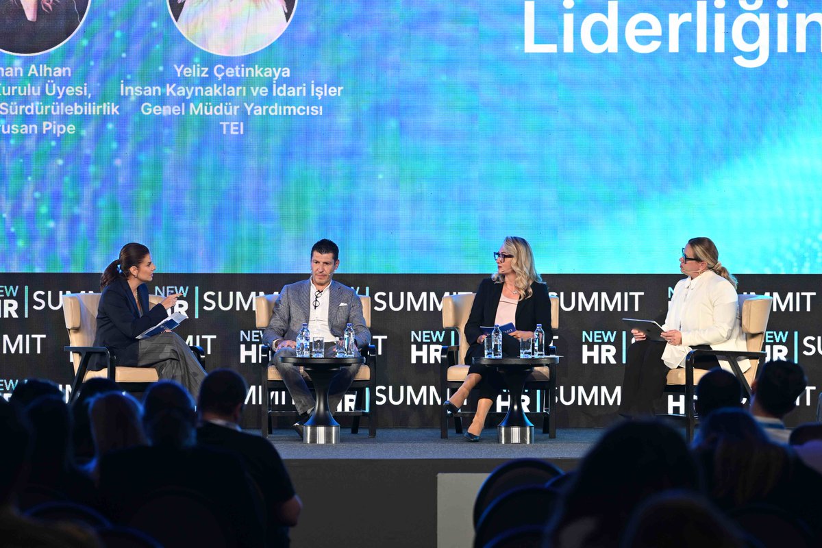 Crenvo İK Kurucu ve CEO'su Pınar Kutsal, Kordsa GMY, İK ve Kuzey Amerika Bölge Genel Müdürü Eray Karaduman, Borusan Pipe İnsan ve Sürdürülebilirlik İcra Kurulu Üyesi Nihan Alhan ile TEI İK ve İdari İşler GMY Yeliz Çetinkaya, liderliğin yeni tanımını tartışıyor. #newhr25