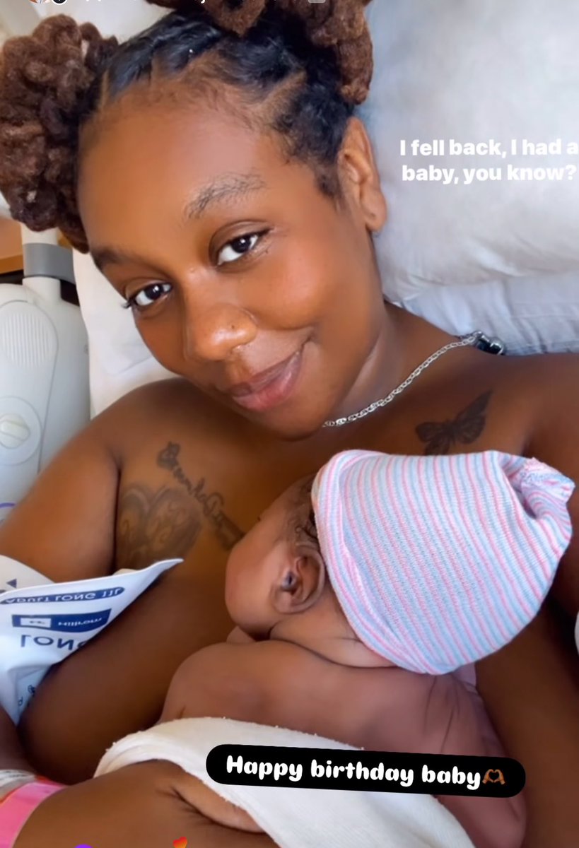 niyaaaaaa__'s tweet photo. 9/19/25 
2:22 pm🐣❤️ 
My rainbow baby🌈, my world 🌎, my Zion👩🏾‍🍼 https://t.co/FYYqgvdchz