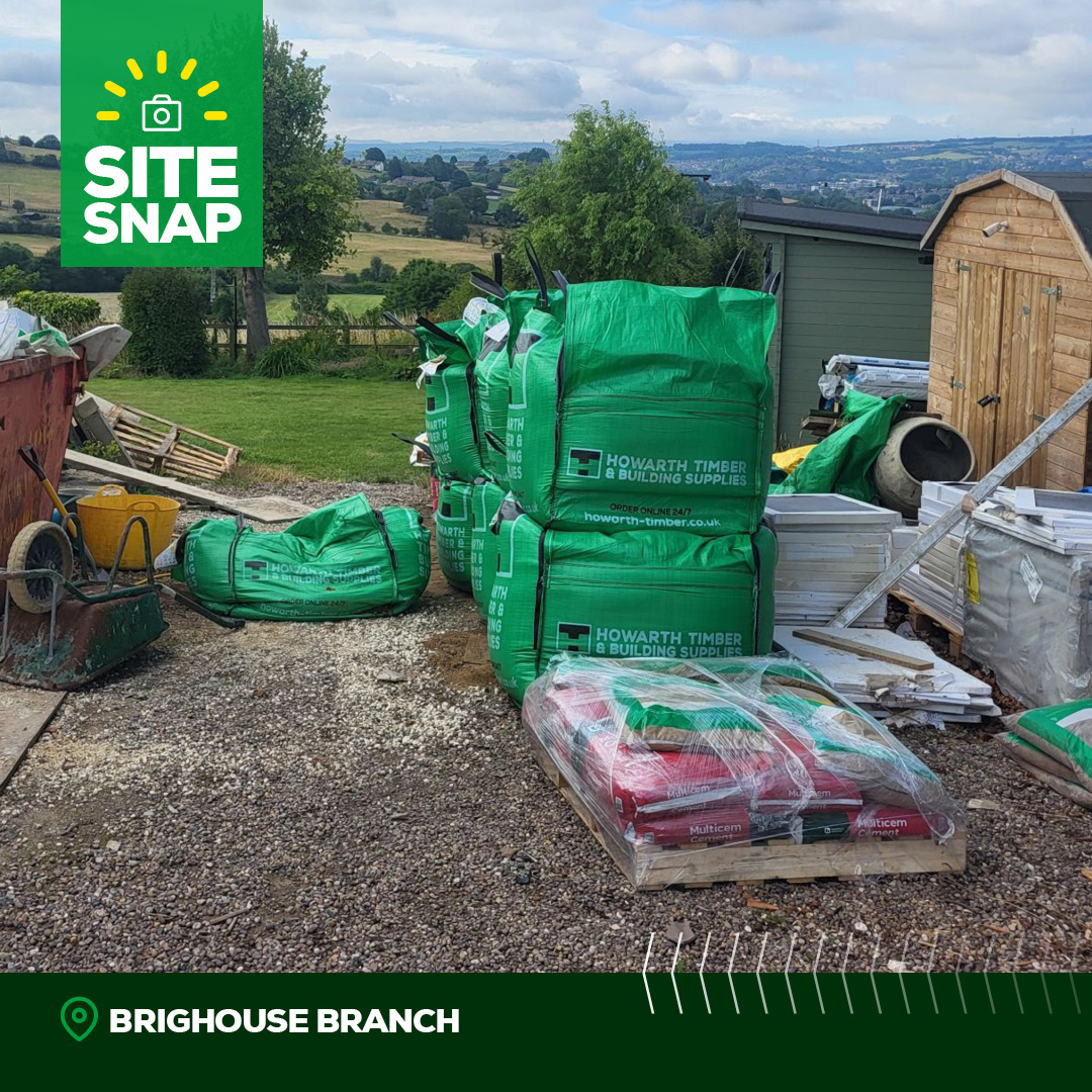 howarthtimber's tweet image. We love seeing our materials on site, especially when the site has a view like this! Hopefully we&apos;ll get to see the finished job too. 

Please tag us in your site snaps or drop us a private message. Bonus points for bulk bags or lorries in the shot. #SiteSnap #Howarth