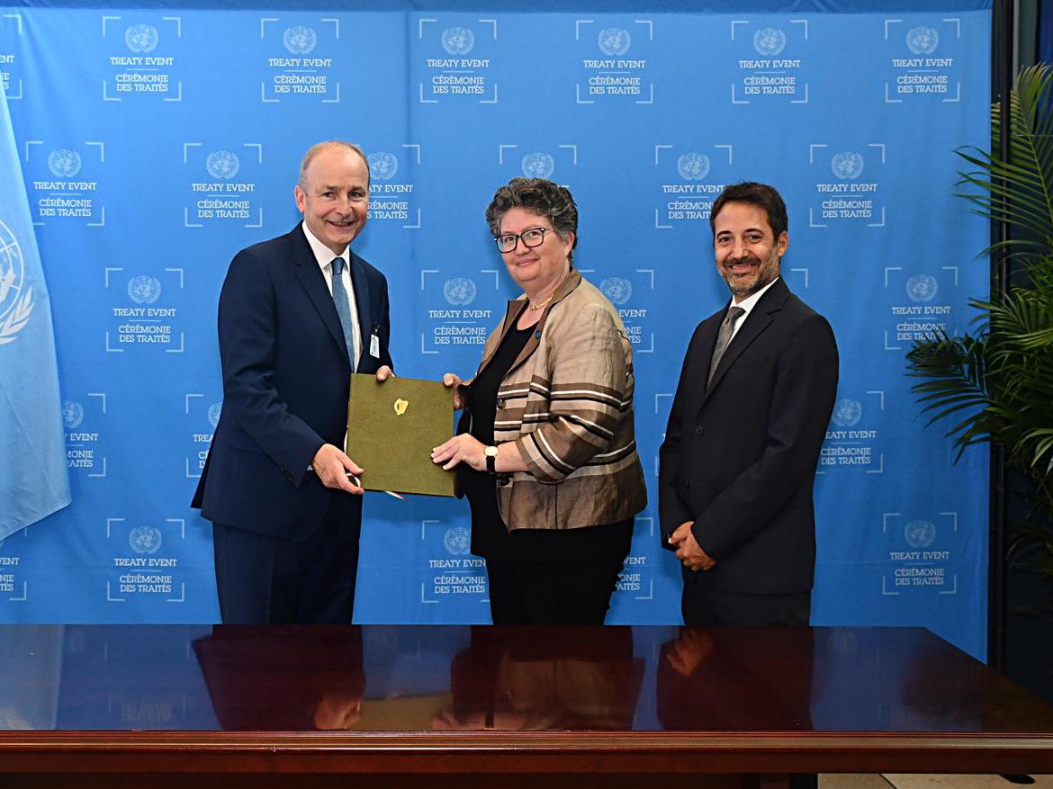 Taoiseach <a href="/MichealMartinTD/">Micheál Martin</a> has ratified the BBNJ Treaty on behalf of Ireland.

This landmark treaty reinforces the multilateral system and is a major victory for int’l ocean governance &amp; protection of the marine environment.

#BBNJ ratification reflects 🇮🇪’s commitment to protect