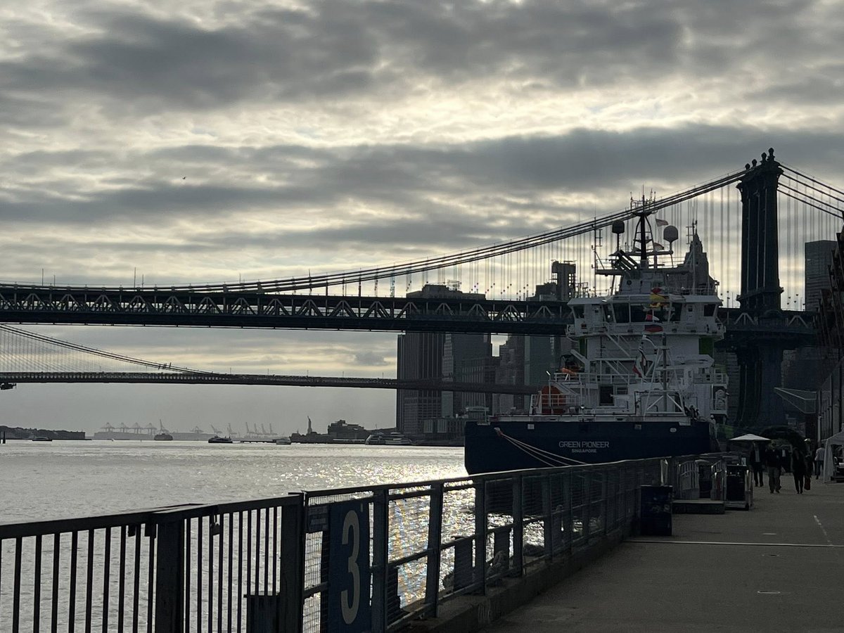 PennCSSM's tweet image. Thank you to our collaborators for a great event on 9/22 “A Reality Check: Moving From Crisis To Hope” w/ remarks from Dr. Andrew Forrest &amp;amp; Rainn Wilson &amp;amp; talks from @MichaelEMann , @PFriedling  &amp;amp; Gail Whiteman. A great way to kick off @ClimateWeekNYC 
#climate #penncssm #upenn