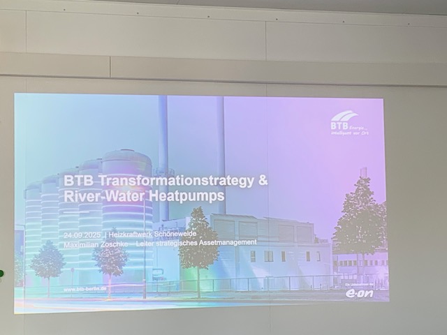 EnergiaJCyL's tweet image. 🌍 Nuestros compañeros Puy Domínguez y Rafael Ayuste participan estos días en el proyecto @Green4HEAT en #Alemania y #Polonia, impulsando soluciones innovadoras para generar calor sostenible a partir de residuos y agua de río.

Gracias a #EcoGenerator y #BTB por hacerlo posible