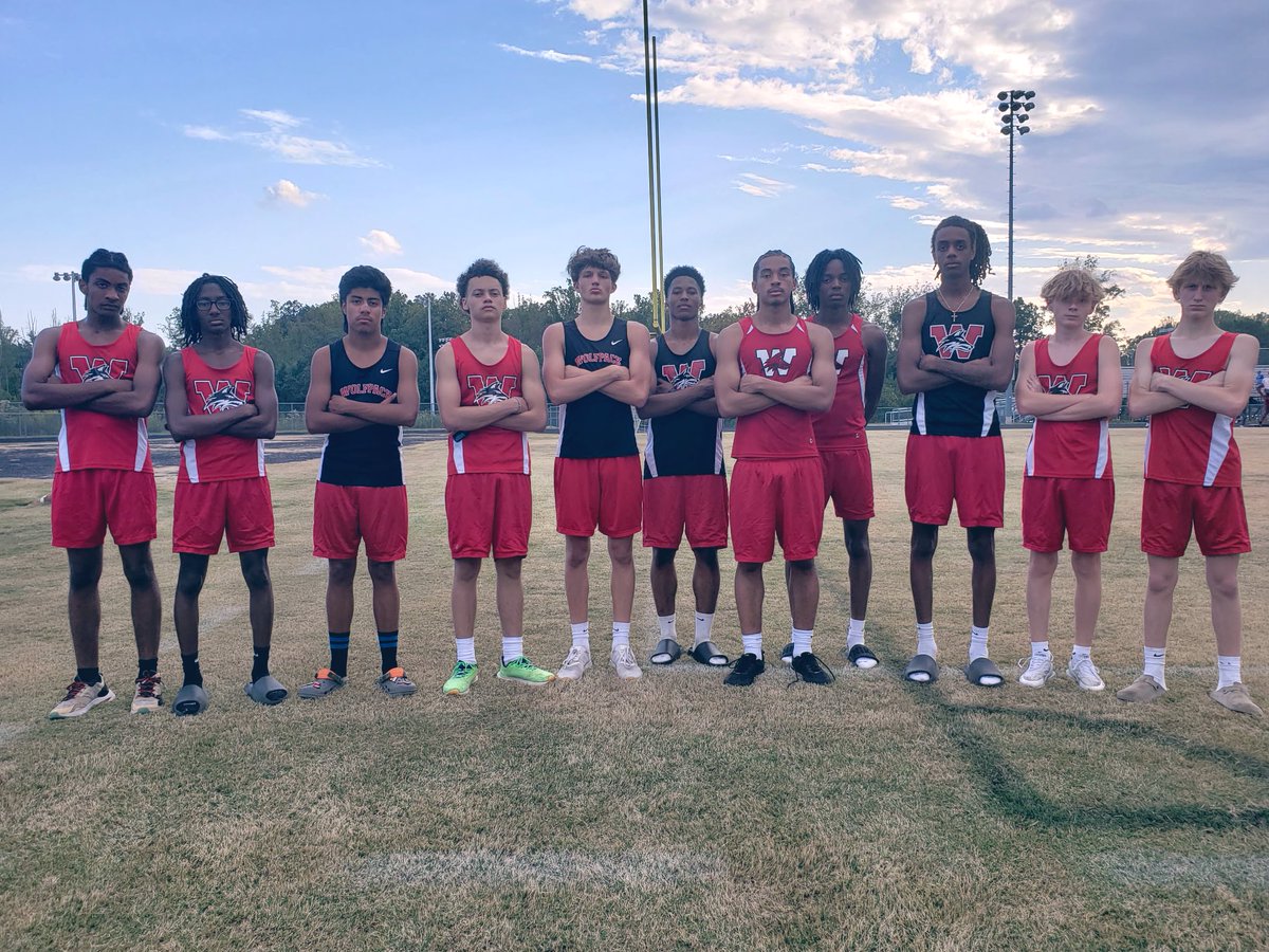 Had a great time hosting our first XC meet since 2019. Thank you to our other coaches who stepped in and assisted, as well as our athletics staff. We had 3 guys place top 20 ! Jordan Autry, Elthon Rodriguez and Jaden McCandies 🐺