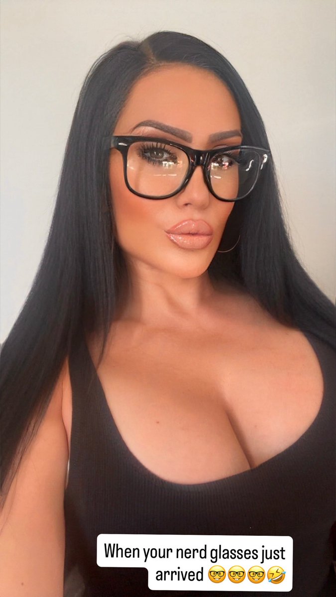 Vicky Narni tweet media