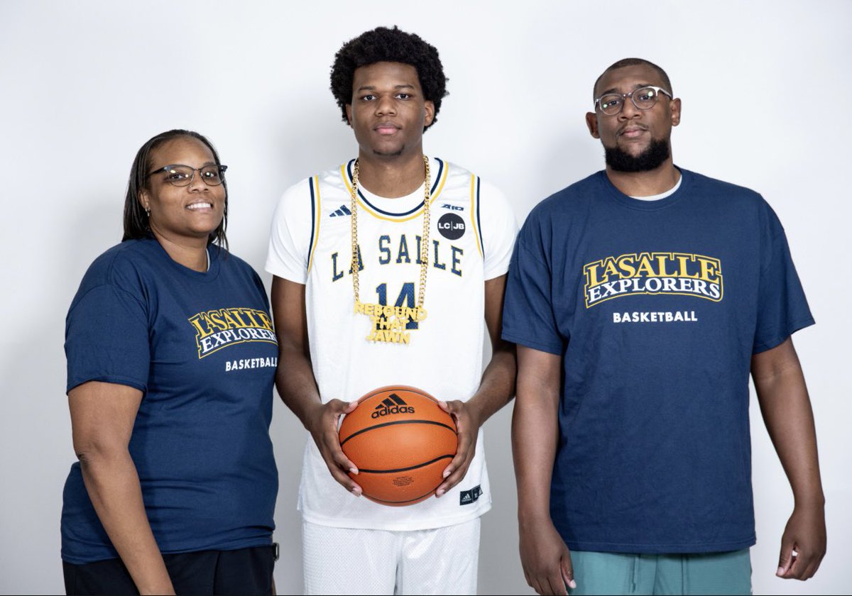 Thank you <a href="/LaSalle_MBB/">La Salle Men’s Basketball</a> for showing me and my parents a great time during the Official Visit!