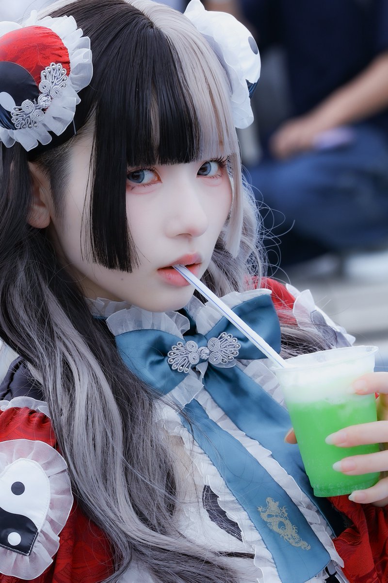 stern_0110's tweet image. #愛用レンズを画像付きで布教する
RF70-200mm F4 L IS USM
これも小三元レンズ
ショーのステージとかコス系でもバストアップで撮りたいときはこれを使用
F2.8には少し及ばないけど全然これでも十二分に映りはいいと思います。
↓