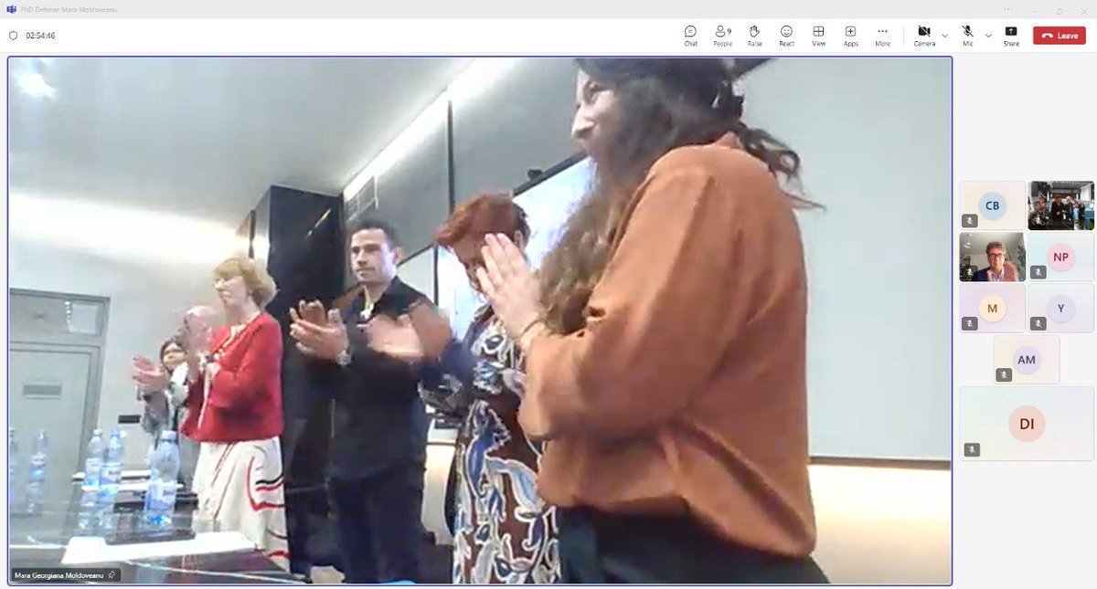 We have a new Dr in the lab! Congratulations Dr Moldoveaunu on a great defense in Romania and on this amazing achievement! 👏🥳😍 We are very proud! <a href="/mara_moldoveanu/">Mara Moldoveanu</a> <a href="/UMForPsy/">Forensic Psych UM</a> <a href="/HenryOtgaar/">Henry Otgaar</a>