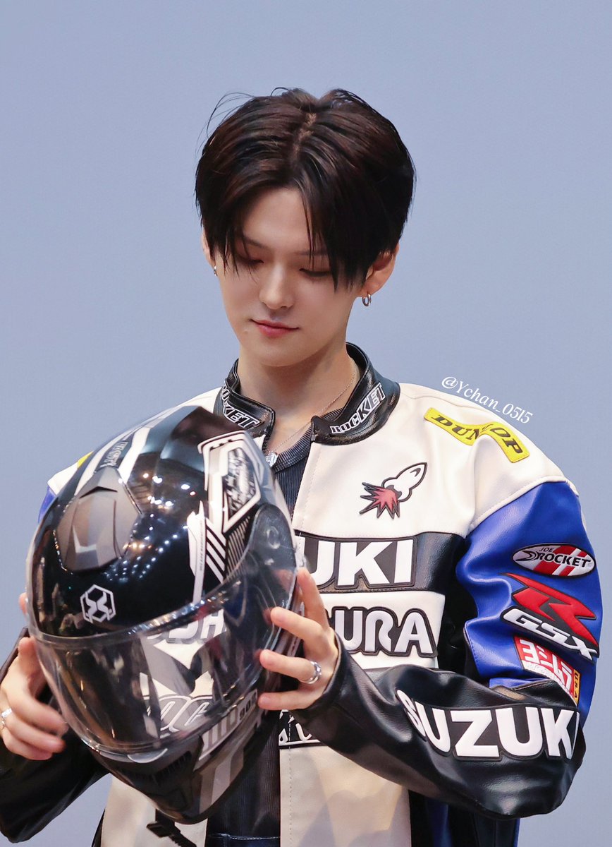 Ychan_0515's tweet photo. 250924 플로리스
🏎️

#요시 #YOSHI #ヨシ
#TREASURE #트레저 https://t.co/WosLGFr67p