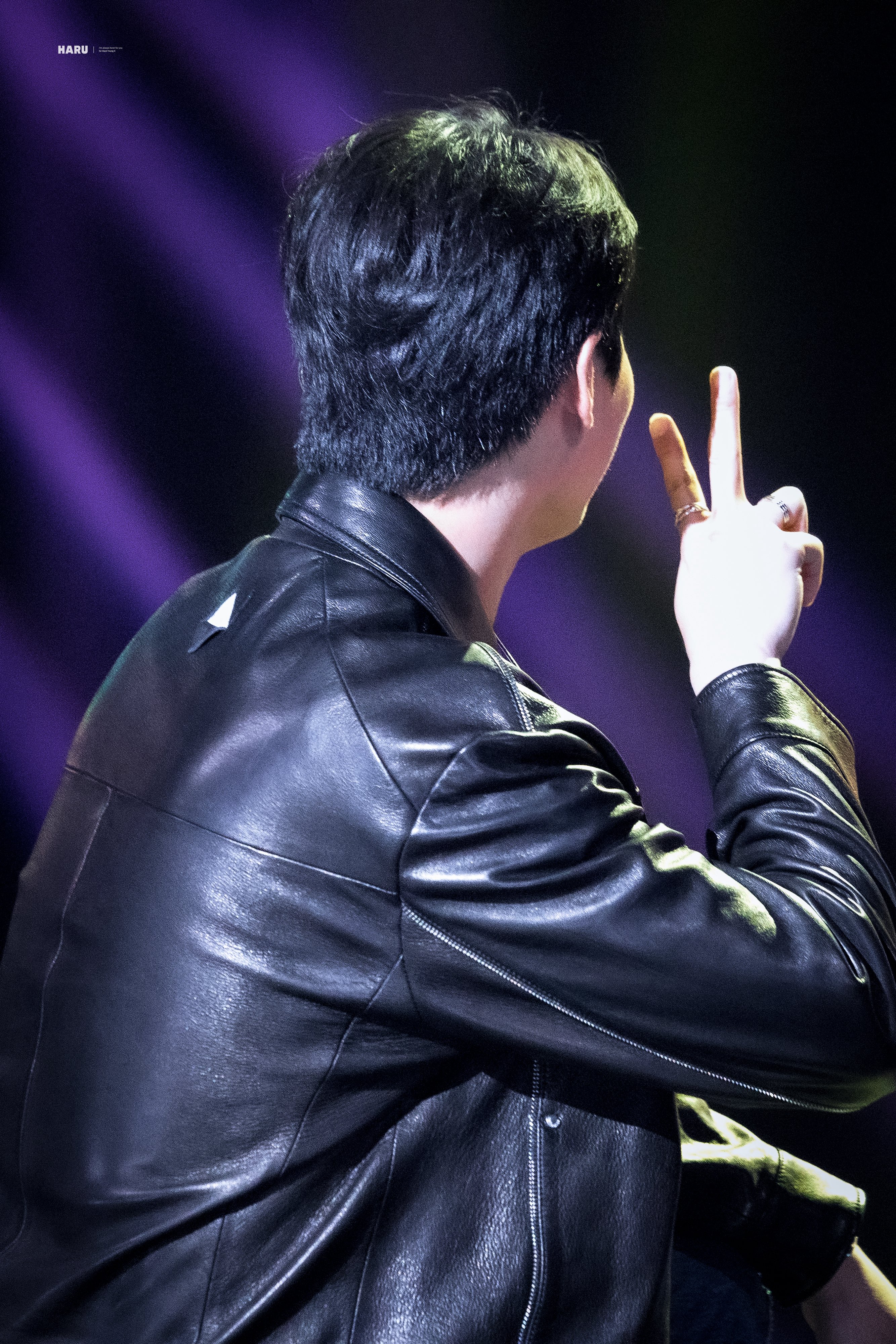 DAY6　ヨンケイ⑸ youngk's dimple & flower pose lover on X: 