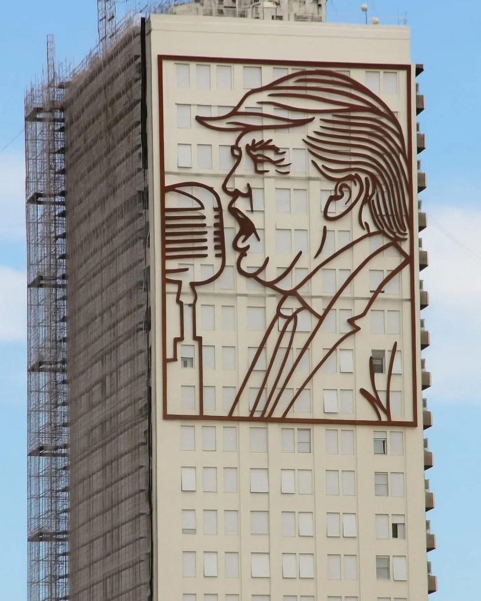 32 mil millones del blanqueo
7 mil  millones de los gasoductos
25 mil  millones del FMI
35 mil millones de las cosechas
Y ahora 20 mil millones de Trump... 

Donde van esos dólares que no están ni en los jubilados ni en las personas con discapacidad... ni en el Garrahan .. ni en