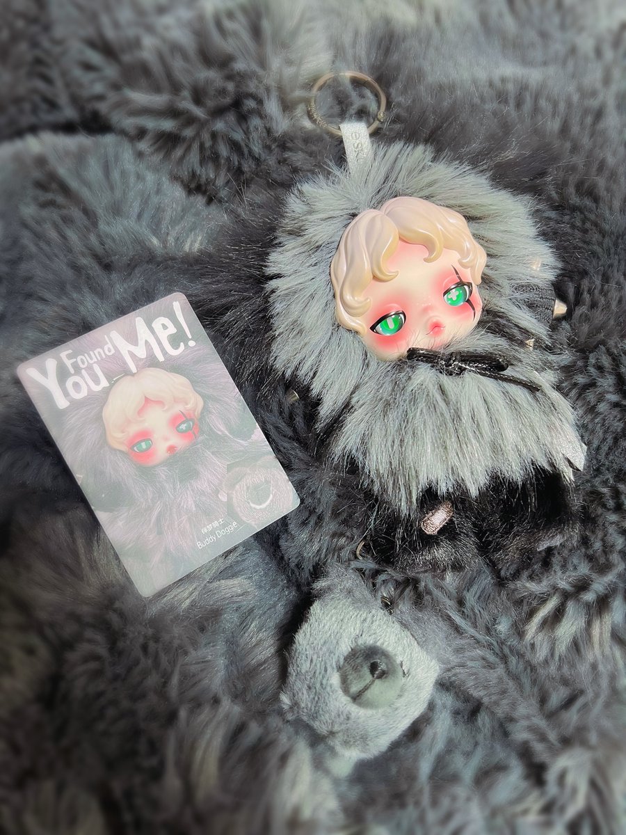 全く配信できてないのにリスナーからも誕プレ届き始めてます、、、
新作のSKULLPANDAのシークレットが誕プレで届いてですね
いよいよSKULLPANDAのぬいぐるみペンダントをコンプリートしましたｗ
それにしてもばか可愛いなこれ！！
#SKULLPANDA #youfoundme