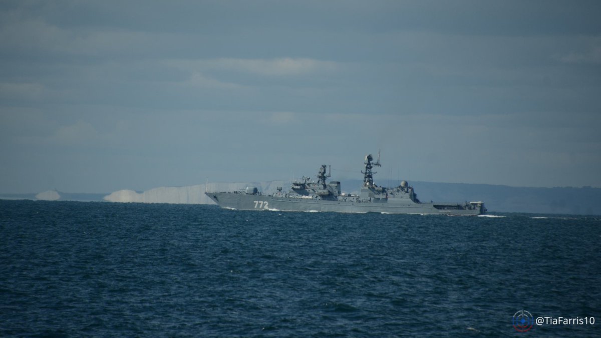 🚨🚨🚨 EXCLUSIVE PHOTOS 🚨🚨🚨

🇷🇺 On 21 September in the English Channel, the Russian weapons carrier SPARTA IV was escorted by the frigate NEUSTRASHIMY, before the latter turned back off Ushant.

The SPARTA IV is now sailing down the 🇵🇹 Portuguese coast toward the Strait of