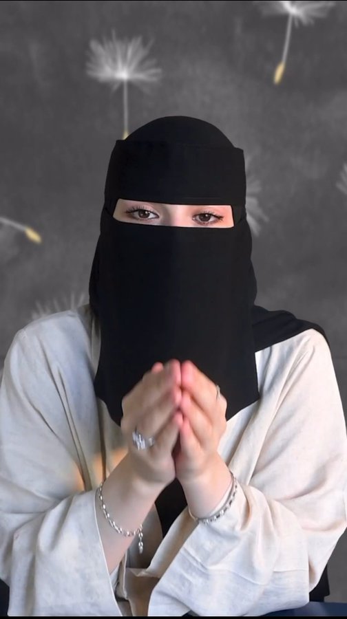 #مسيار_الرياض 
العمر 33 الجنسيه سعوديه قبيليه
الطول169 الوزن71 جسم متناسق
بيضاء خلوقه هادئه الجمال جميله جداً
الوظيفه دكتوره
المنطقه #الرياض
#الرياض_الان
السكن بيت ملك
ابي زواج مسيار أو معلن مايهم العمر يكون جاد وهادئ وراح احطه بعيوني
للتواصل واتس
wa.me/966592540696