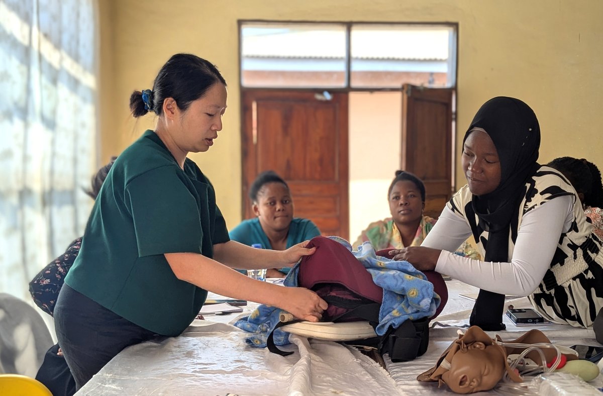 dwwuk's tweet photo. Last month, we trained 45 healthcare workers in Malawi in Basic Emergency Obstetric and Newborn Care (BEmONC) - skills to manage emergencies, save newborns &amp; give respectful maternal care 👶💉

Quality healthcare is a human right ✨

#DoctorsWorldwide #Malawi https://t.co/0y501eRXDP
