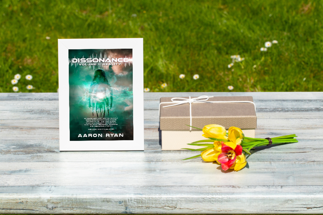 quotesrainsite's tweet image. Humanity is at war, but who will emerge victorious? Discover the story set to become a streaming sensation! Read “Dissonance: Volume I: Reality” now. #AlienInvasion #StreamingSoon  @authoraaronryan Buy Now --&amp;gt; allauthor.com/amazon/87384/