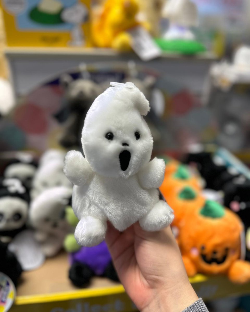 County Mall Crawley tweet media