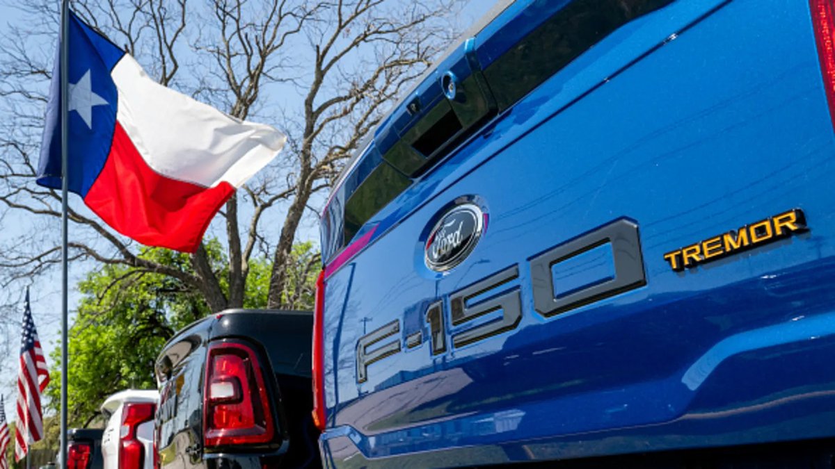 🔵MARKETEVANS: Ford lancia finanziamenti speciali per acquirenti di F-150 con credito a rischio.