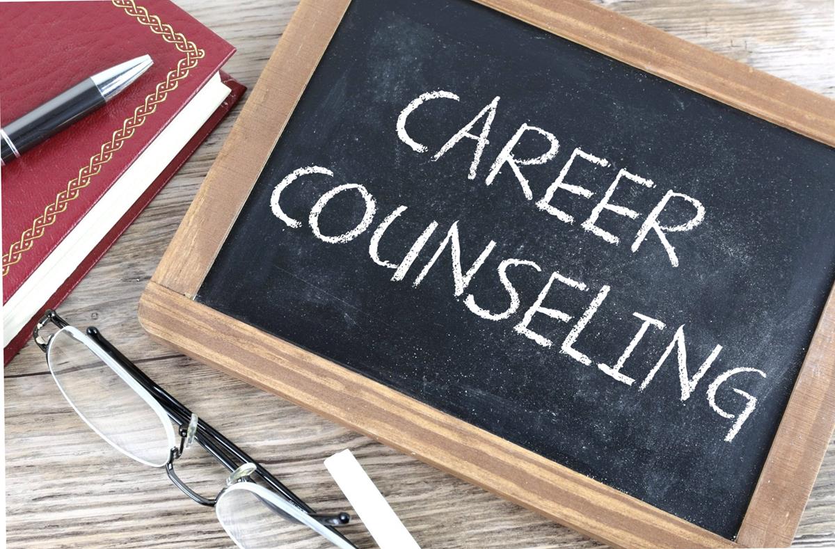 ShebJobCenter's tweet image. Are you at a career crossroads? Meet our Career Counselor! Get tips, tools &amp;amp; inspiration. Stop in, learn more, and schedule your appointment.   9/30/25 from 1pm – 2:30pm.   Sheboygan County Job Center 3620 Wilgus Avenue, Sheboygan, WI 53081