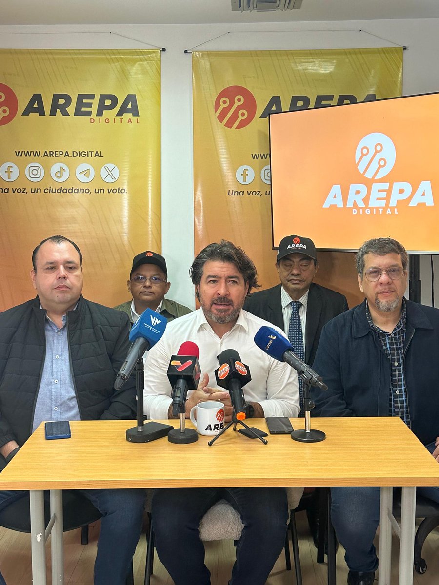 AREPA Digital respalda el diálogo entre Venezuela y Estados Unidos

En una declaración reciente, el Gerente nacional del partido AREPA Digital, Daniel Ceballos, manifestó su rechazo a la situación de tensión provocada por la presencia de la fuerza naval de los Estados Unidos.