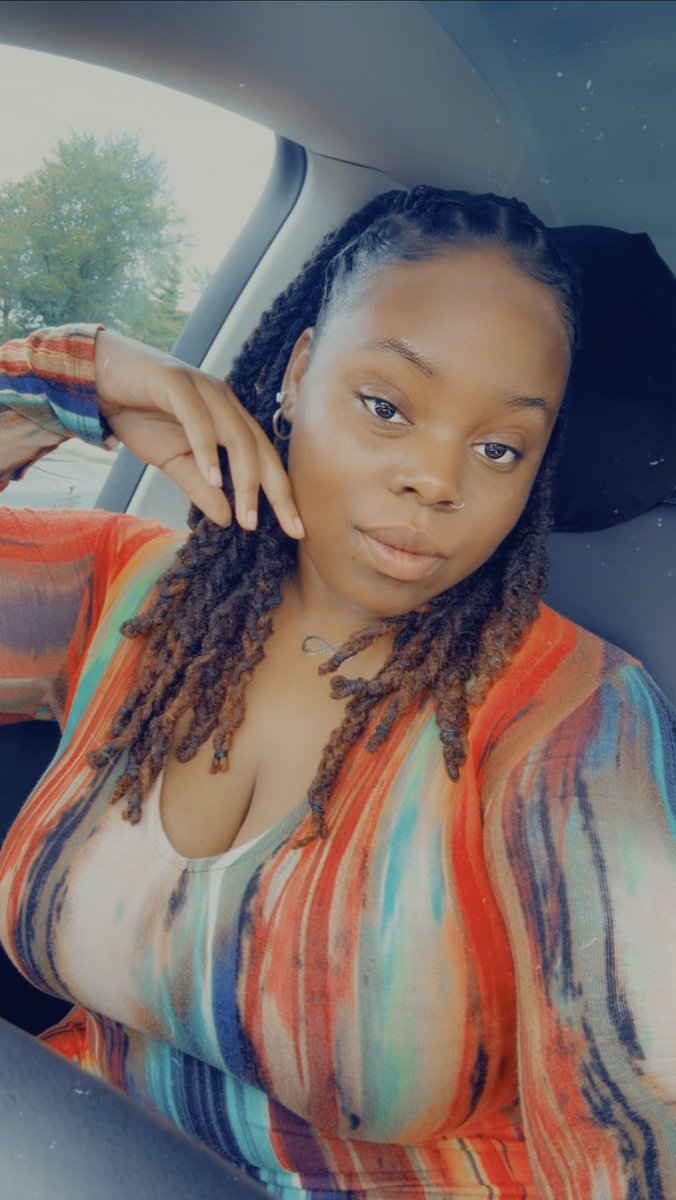 88_K3ys's tweet image. 💋✨♥️👑
#WCW #fyp #femaletrucker