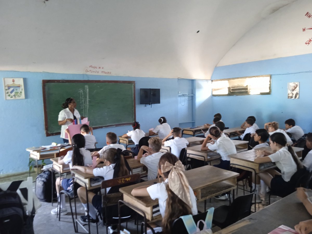 Claro que SÍ....NO A Las DROGAS .
Ejercicio Estratégico Nacional contra las Drogas.
Desde las Escuelas Educamos.
#PorCamagueyTodo 
#ContraLasDrogasSeGana
#CubaMined