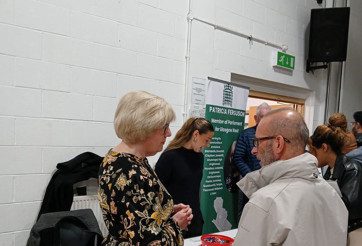 PJFerguson18's tweet photo. It was great to see so many local people attend my Jobs Fair in Drumchapel today.

Held jointly with the local job centre, the event allowed over 130 local residents to meet companies &amp; organisations offering job &amp; volunteering opportunities.

Thanks to everyone that took part! https://t.co/QqoNj5CSxW