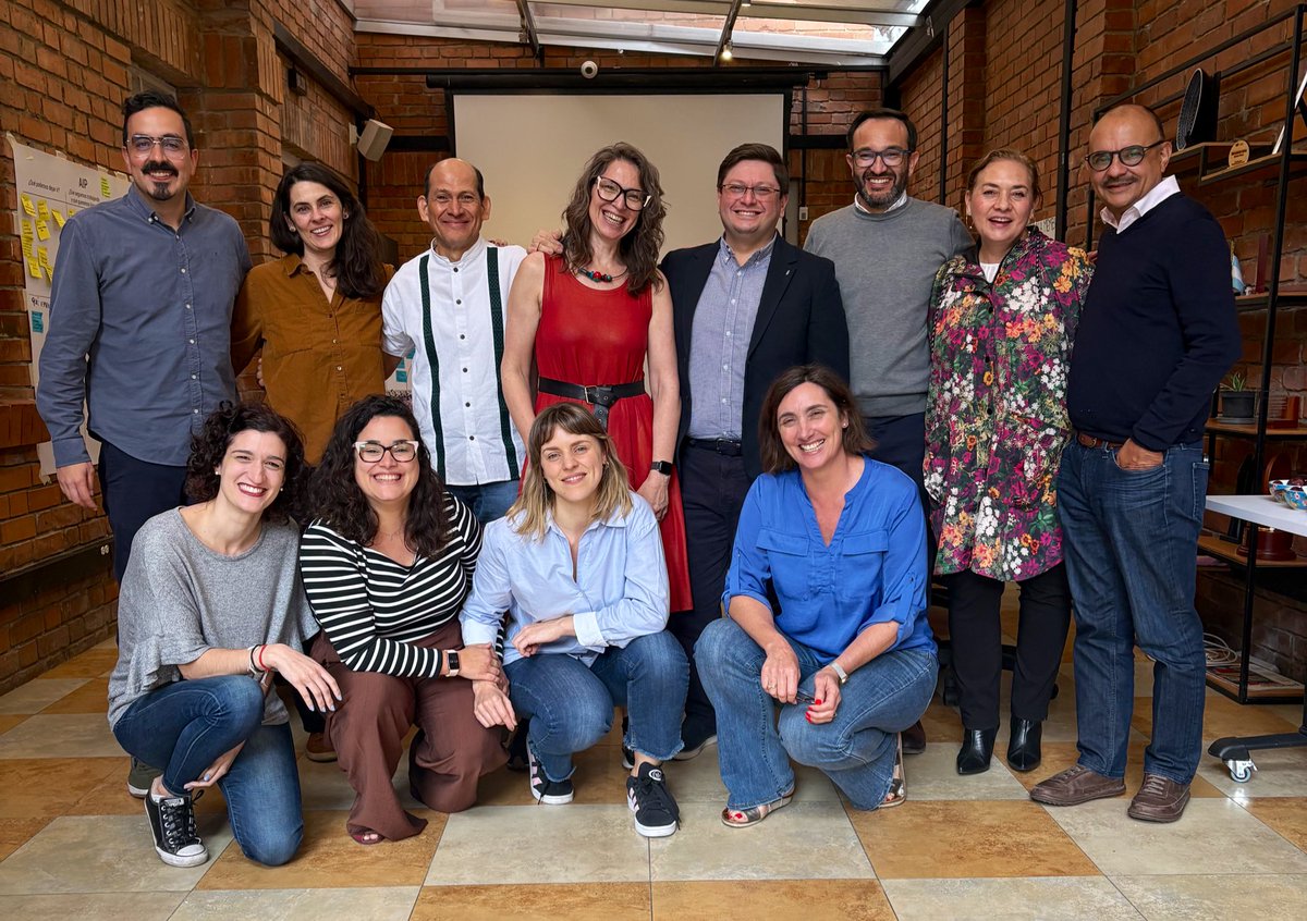 En tiempos de desinformación, discursos de odio y señalamientos a colectivos y organizaciones de #ddhh, discutir sobre #AccesoALaInformación y #LibertadDeExpresión es una urgencia.
<a href="/CAinfouy/">Cainfo</a> construye agenda regional con colegas de la  <a href="/AlianzaRegional/">Alianza Regional</a>