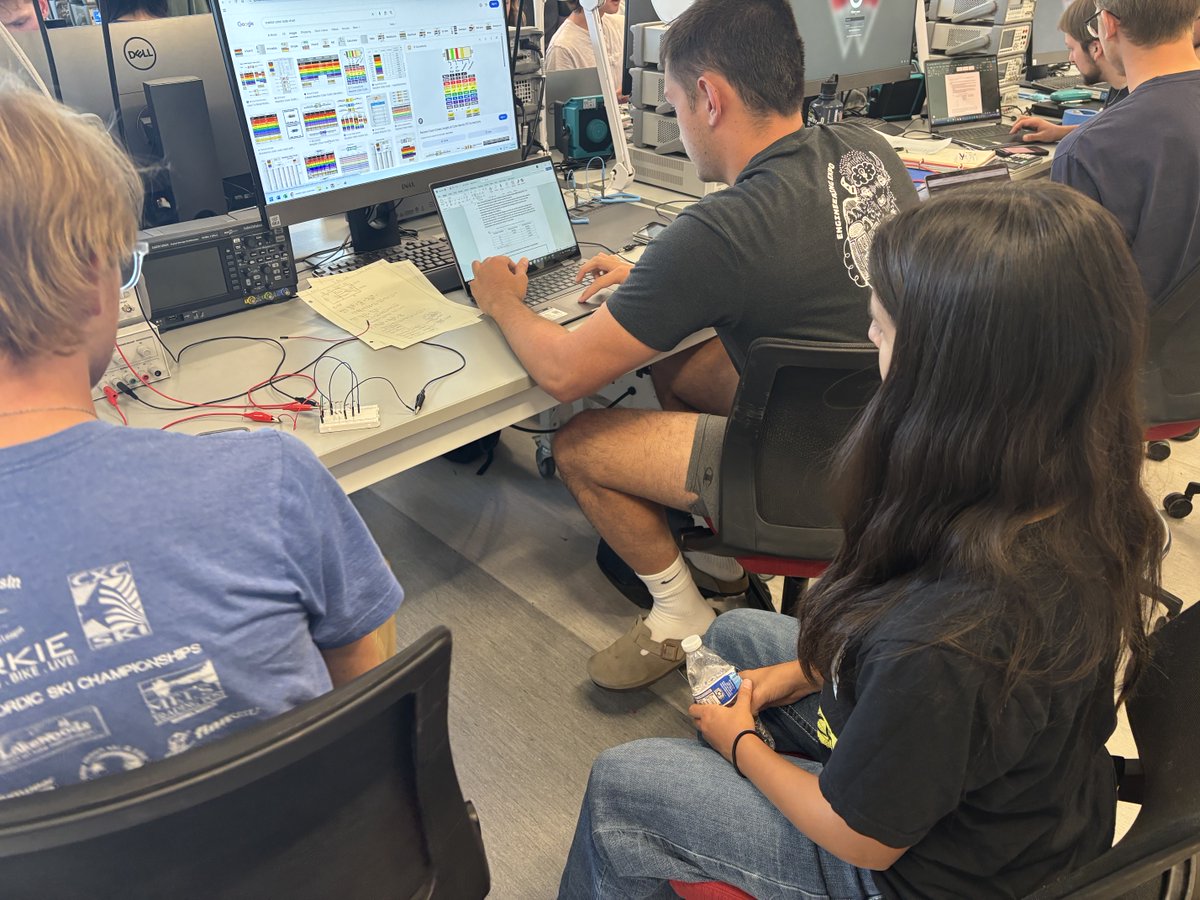 STEMblazers tweet media