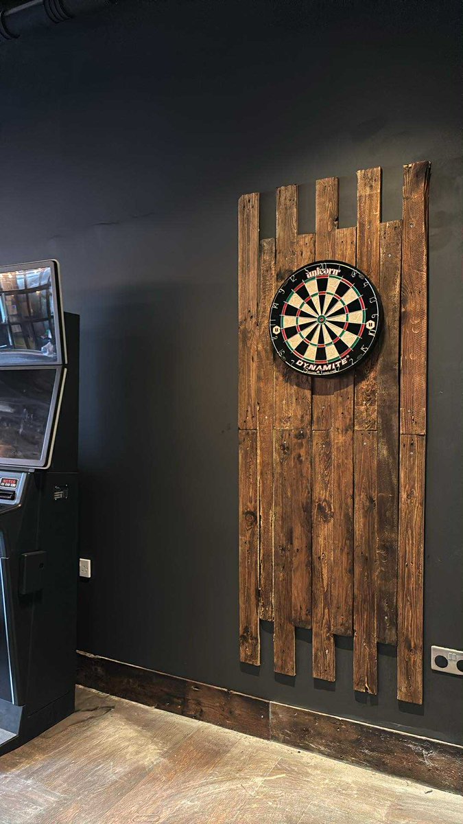 👀 SNEAK PEAK 👀

We've been working hard to spruce up Pit and we wanted to give you a sneak peak! Check out what we've been up to!!🎉

We can't wait for you to see it all when we reopen TOMORROW!! 😍😍 

#MiniRefurb #SneakPeak #ExcitingNews