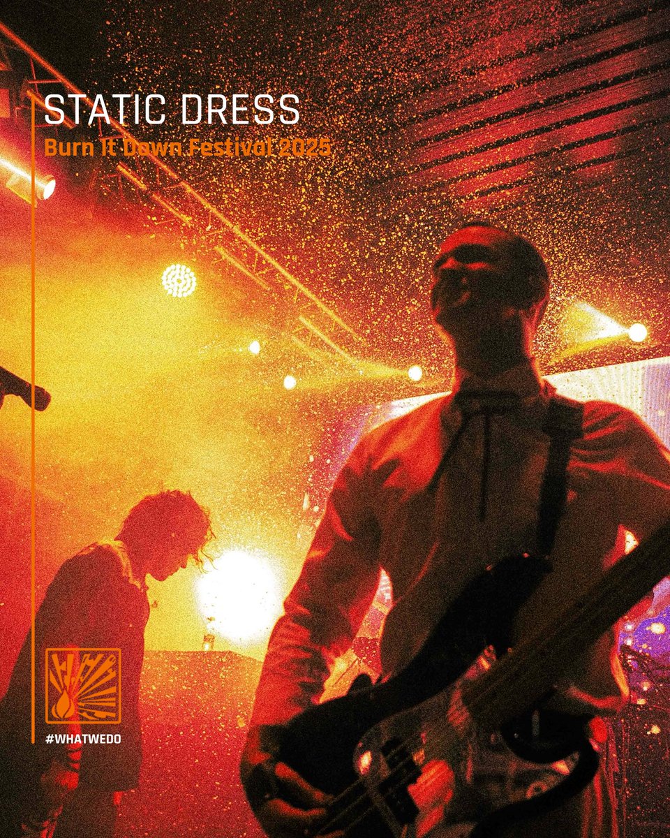 ❄️ | Brining snow to the stage with Static Dress! 

🌨️ | Last month we had the pleasure of joining Static Dress for their set at Burn It Down Festival! For the show we supplied Snowboy SPs to cover the stage in snow! We hope to join Static Dress again soon! 

🌐 | Check us out on