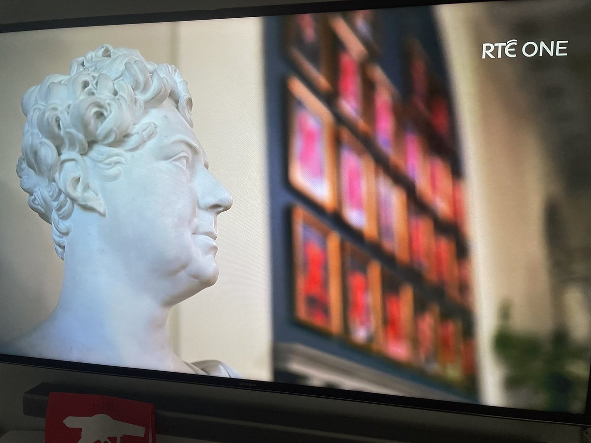 ArseCannonPics's tweet photo. Ok, so I waited until The Traitors Ireland was over to post this so as not to ruin it but…
I noticed that due to some botched editing on @RTEOne @rte they actually showed us in episode 4 who the 5 finalists were 🤷♂️
Have a look…
#TraitorsIRL #TraitorsIRE #TraitorsIreland #RTE https://t.co/jfWclpzjzW