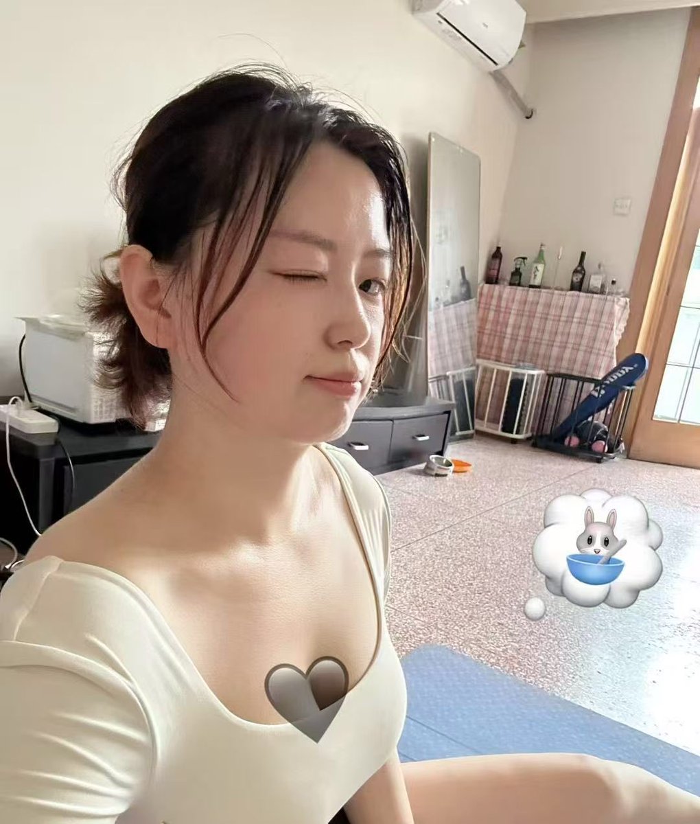 God90968037's tweet photo. 私聊羞辱我 #绿帽 https://t.co/XSNdZgDMXg