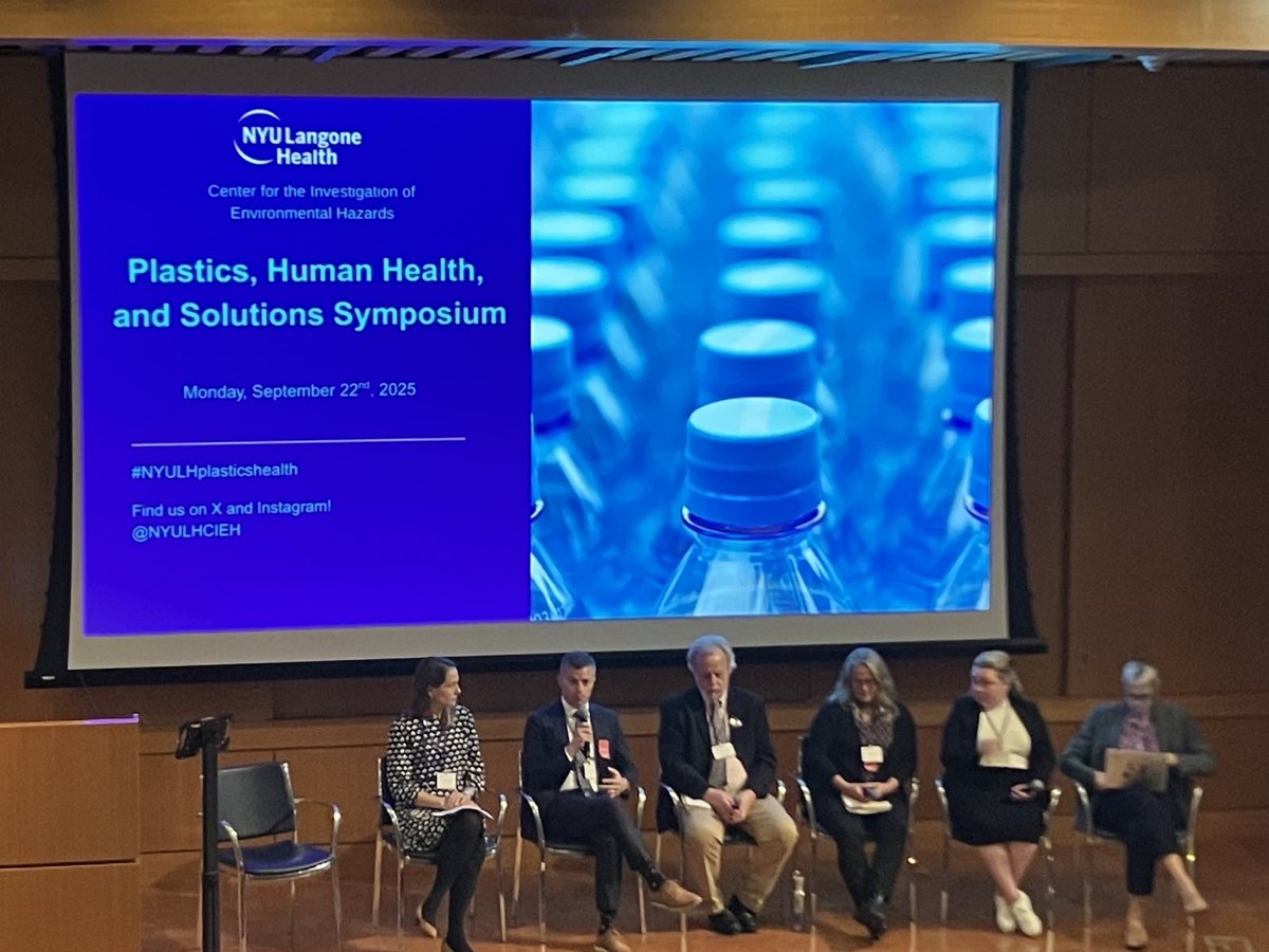 Congratulations to <a href="/leotrasande/">Leo Trasande, MD, MPP</a> on the 2025 Plastics, Human Health, and Solutions Symposium. This event featured presentations about the health hazards associated with plastic pollution and the need to deliver solutions to the plastic crisis: bit.ly/2LCRwAr (½)