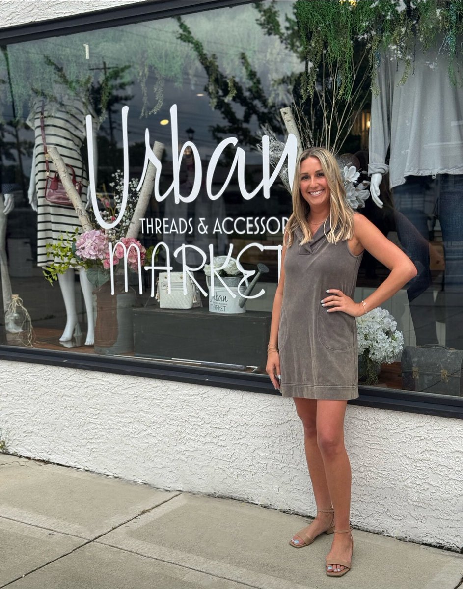 🎉 Happy 3 Years, Urban Market Hilliard! 🎉

We are beyond grateful for the people we’ve met, the community we’ve built, and the support that continues to fill our store—3 years strong 💓

We can’t wait to celebrate with you tonight from 5-8🥂✨