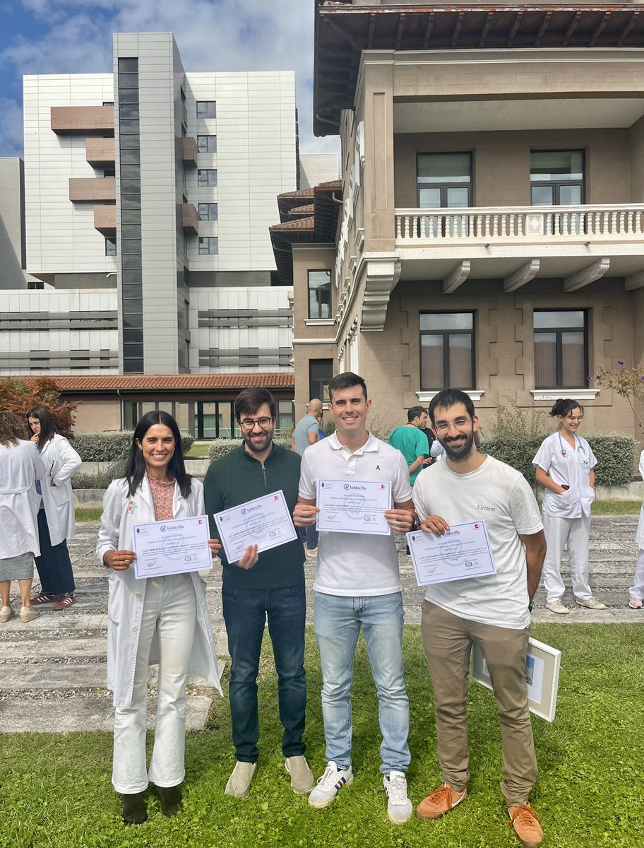 Llegó el día🏥 😢 “Grates et gloria; amicitia aeterna.”<a href="/HUnivValdecilla/">Hospital Universitario Marqués de Valdecilla</a>  #MedicinaInterna <a href="/Sociedad_SEMI/">Sociedad Española de Medicina Interna</a>